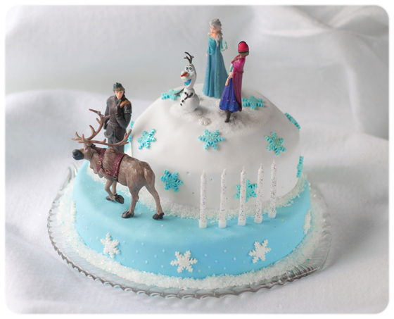 Frozen Birthday Cake Eiskönigin Kuchen Motivtorte